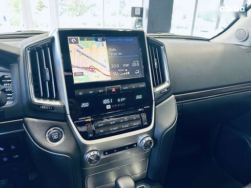 Toyota Land Cruiser 2018 - фото 29
