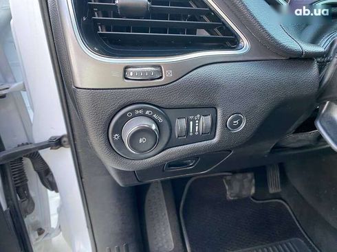 Jeep Cherokee 2020 - фото 14