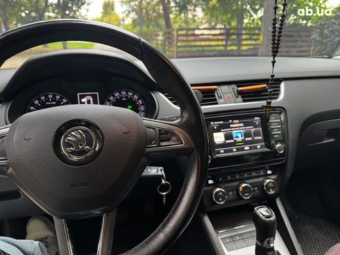 Skoda Octavia 2016 серый - фото 21