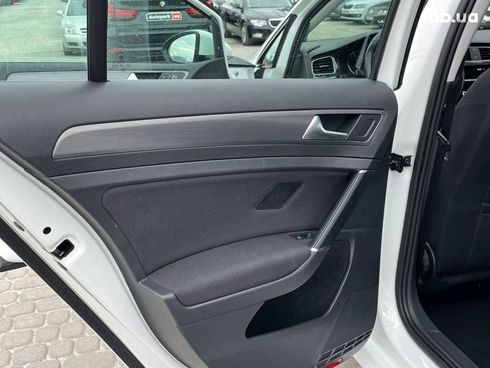 Volkswagen Golf 2020 белый - фото 38
