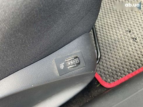 Peugeot 2008 2019 - фото 26