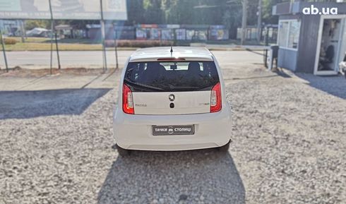 Skoda Citigo 2013 белый - фото 5