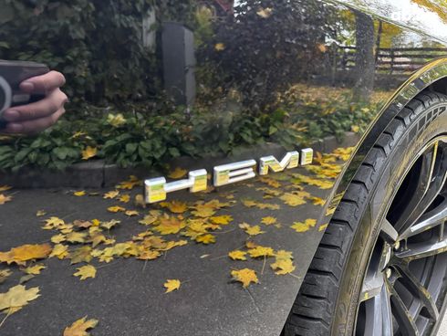 Dodge Challenger 2022 черный - фото 6