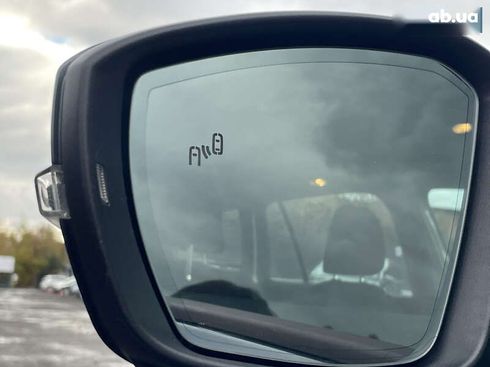 Skoda Octavia 2019 - фото 17