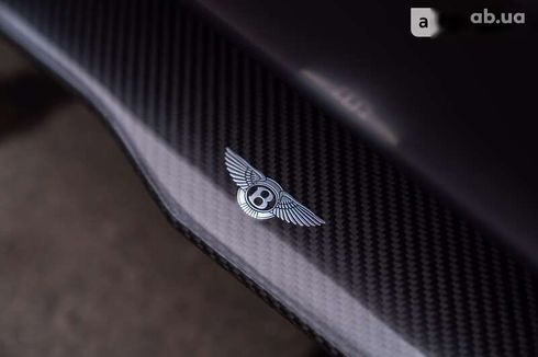 Bentley Continental GT 2018 - фото 16