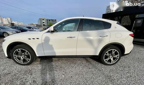 Maserati Levante 2017 - фото 11