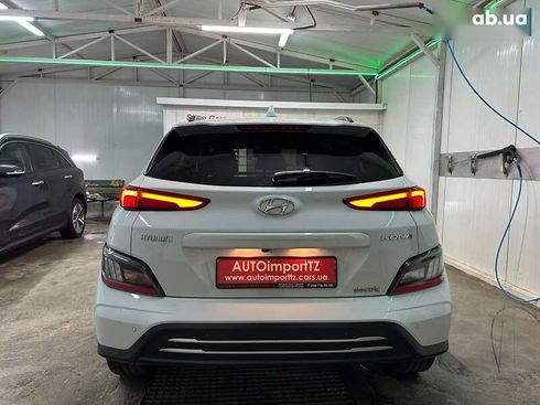 Hyundai Kona 2022 - фото 20
