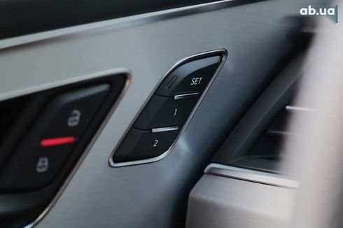 Audi Q7 2017 - фото 28