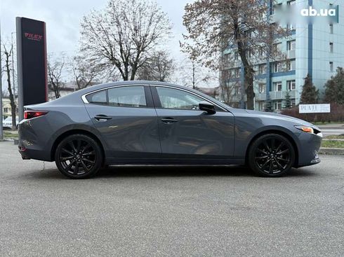 Mazda 3 2022 - фото 8