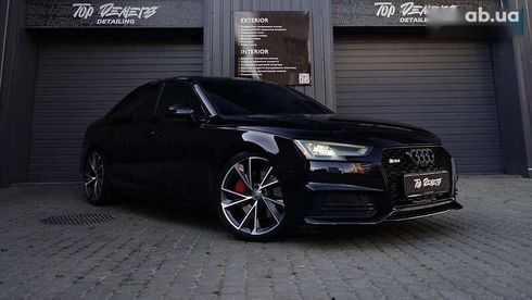 Audi A4 2018 - фото 2