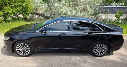 Lincoln MKZ 2019 черный - фото 2