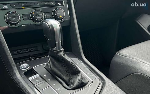 Volkswagen Tiguan 2018 - фото 18