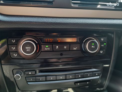 BMW X1 2013 черный - фото 16