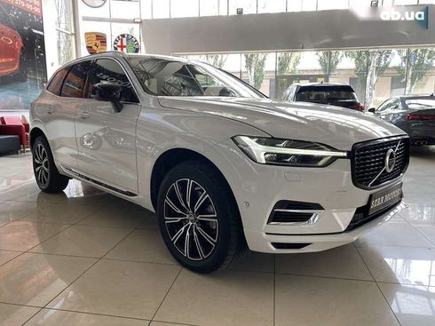 Volvo XC60 2020 - фото 9