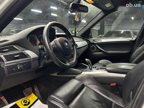 BMW X5 2010 - фото 8