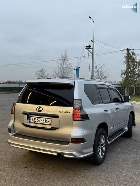 Lexus GX 2019 - фото 11