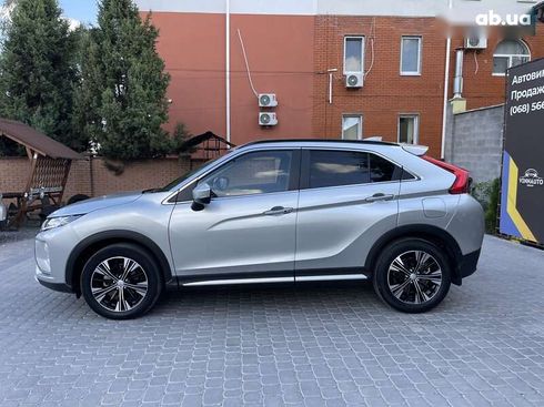 Mitsubishi Eclipse Cross 2020 - фото 5