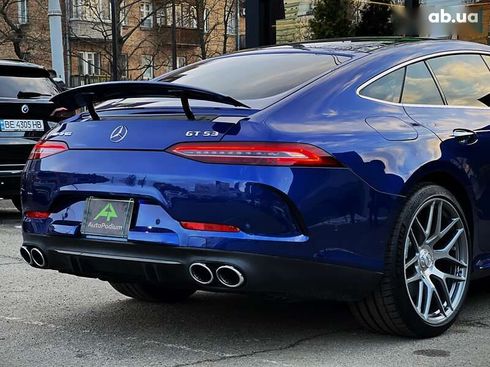 Mercedes-Benz AMG GT 4 2019 - фото 18