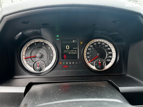 Dodge Ram 2016 серый - фото 34