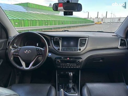 Hyundai Tucson 2017 - фото 13