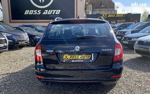 Skoda Superb 2012 - фото 5