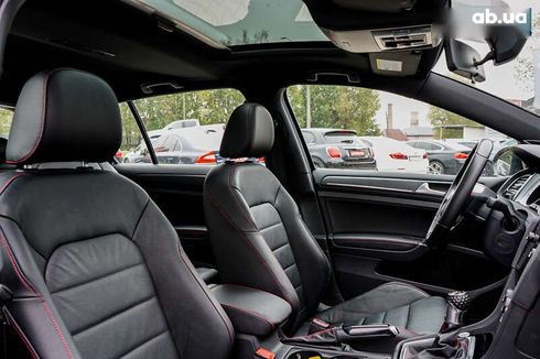 Volkswagen Golf GTI 2019 - фото 27