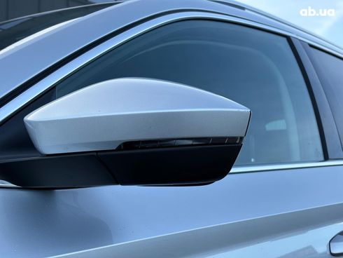 Skoda Superb 2019 серый - фото 18