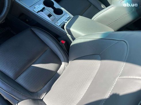 Hyundai Kona Electric 2021 - фото 30