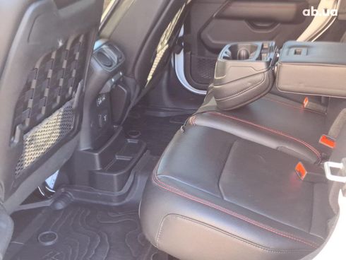 Jeep Wrangler 2023 белый - фото 10