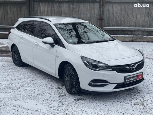 Opel Astra 2020 белый - фото 3