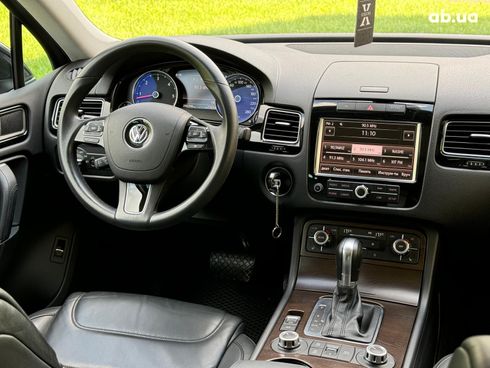 Volkswagen Touareg 2014 черный - фото 31