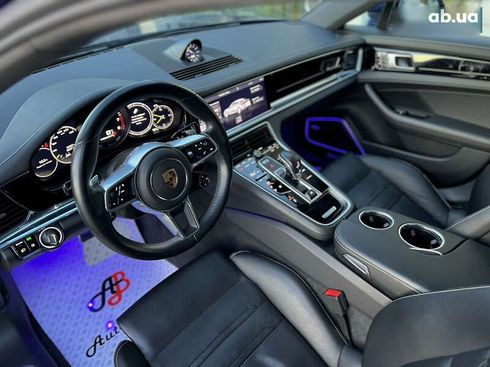 Porsche Panamera 2020 - фото 28