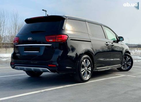 Kia Carnival 2020 - фото 13