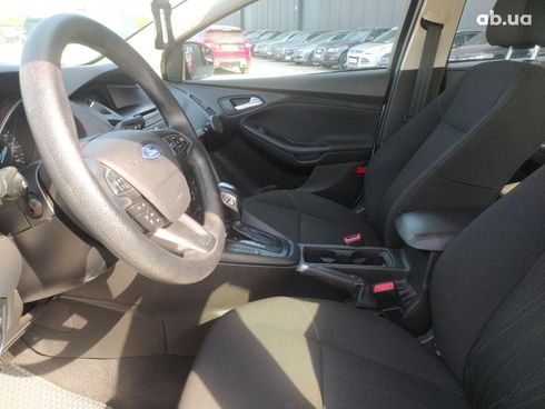 Ford Focus 2016 серый - фото 38