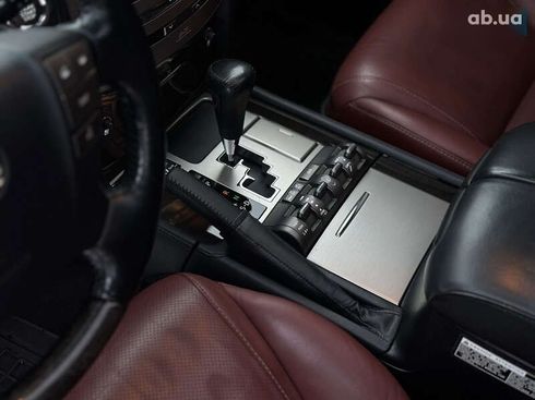 Lexus LX 2015 - фото 23