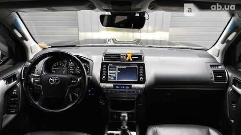 Toyota Land Cruiser Prado 2020 - фото 26