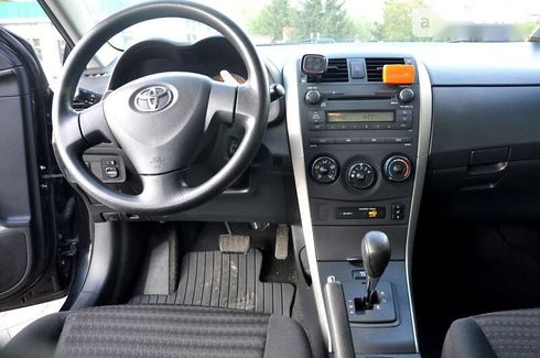 Toyota Corolla 2008 - фото 17