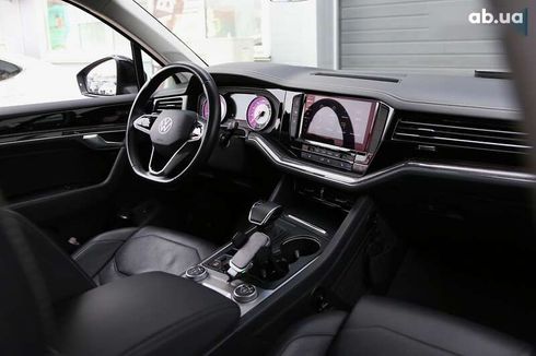 Volkswagen Touareg 2020 - фото 15