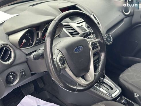 Ford Fiesta 2013 - фото 16