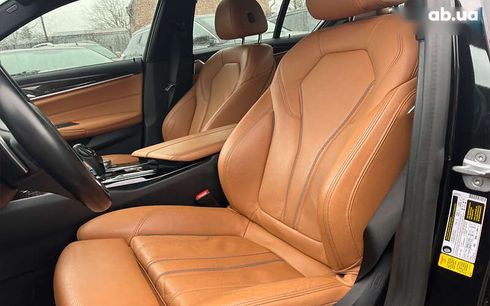BMW 5 серия 2018 - фото 18