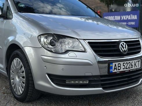 Volkswagen Touran 2008 - фото 5