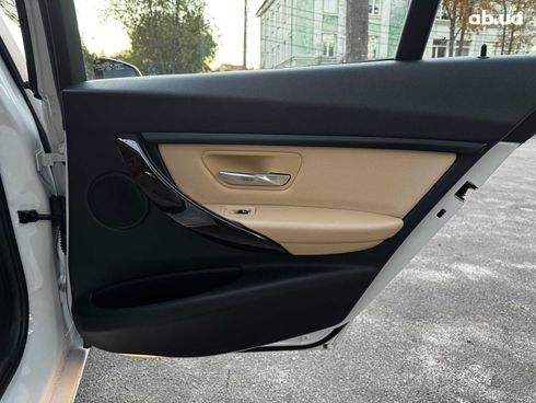 BMW 3 серия 2016 белый - фото 90