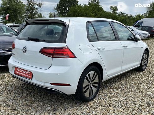 Volkswagen e-Golf 2019 - фото 12