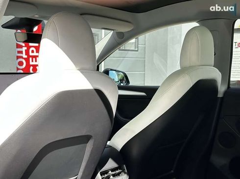 Tesla Model Y 2023 - фото 17