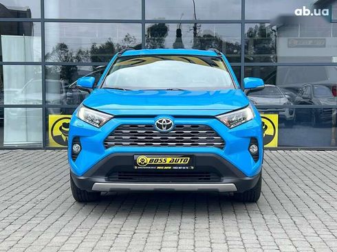 Toyota RAV4 2019 - фото 2