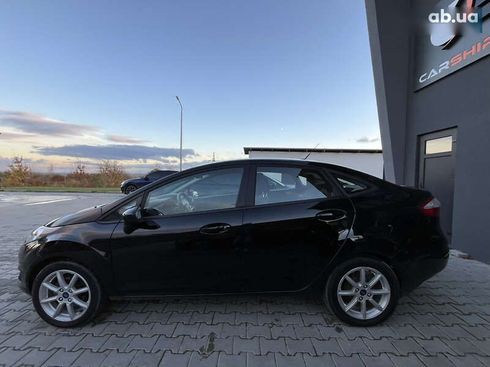 Ford Fiesta 2019 - фото 6