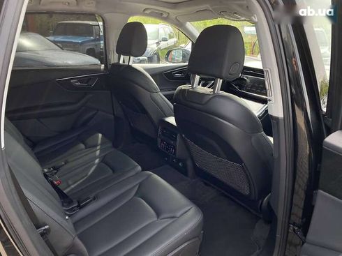 Audi Q7 2021 - фото 29