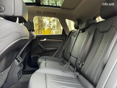 Audi Q5 2024 серый - фото 14