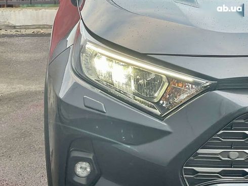 Toyota RAV4 2023 - фото 9