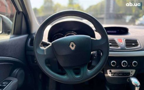 Renault Megane 2014 - фото 11